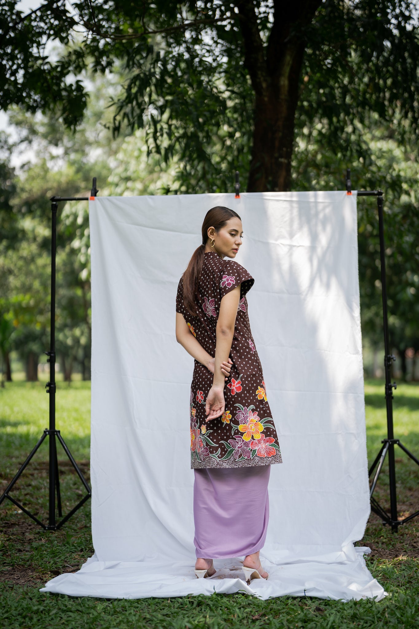 Batik Kebaya Mustika | Anggrek Brown