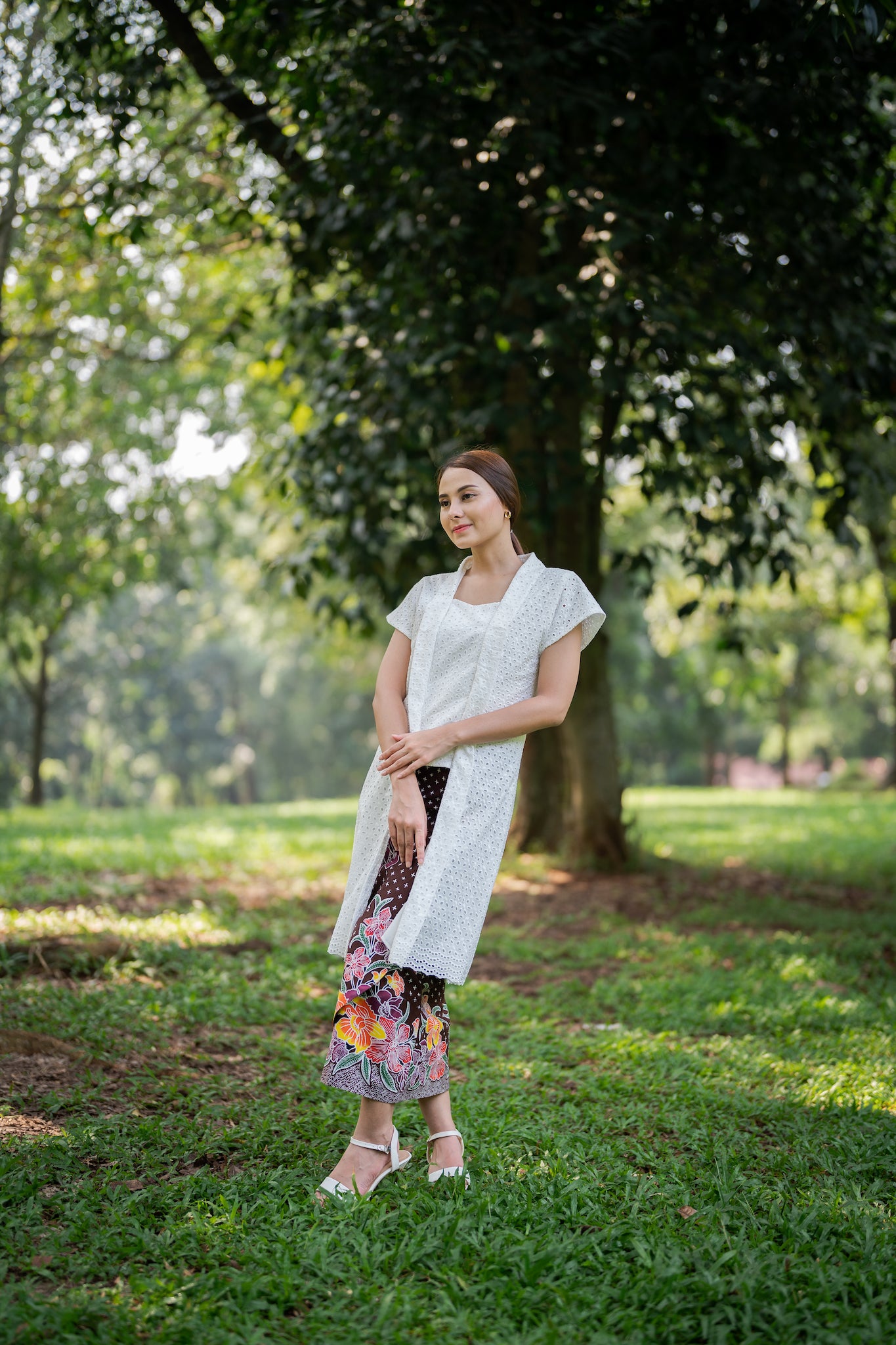 Eyelet Kebaya Marsita | White