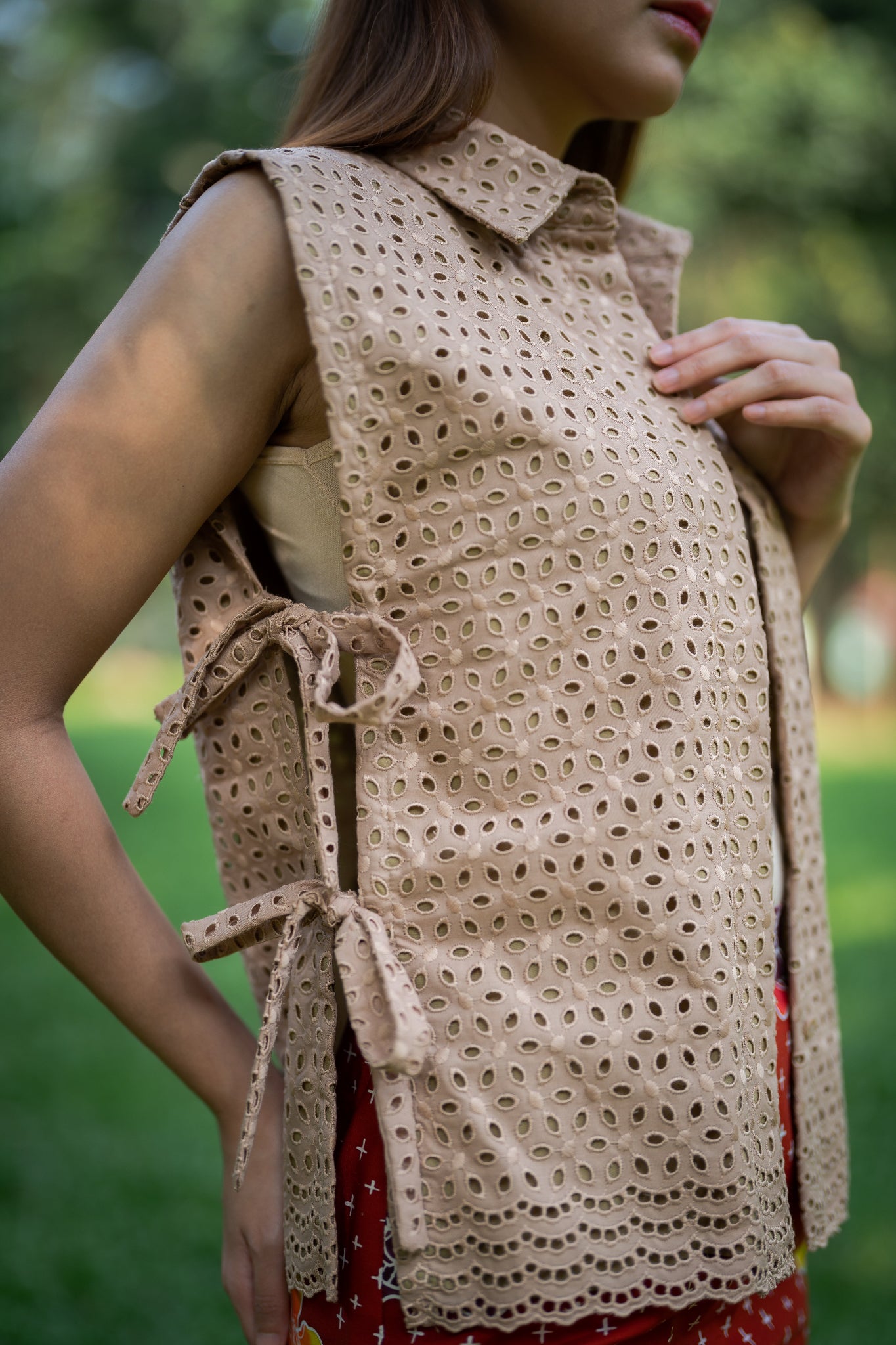 Eyelet Tie Side Blouse | Khaki