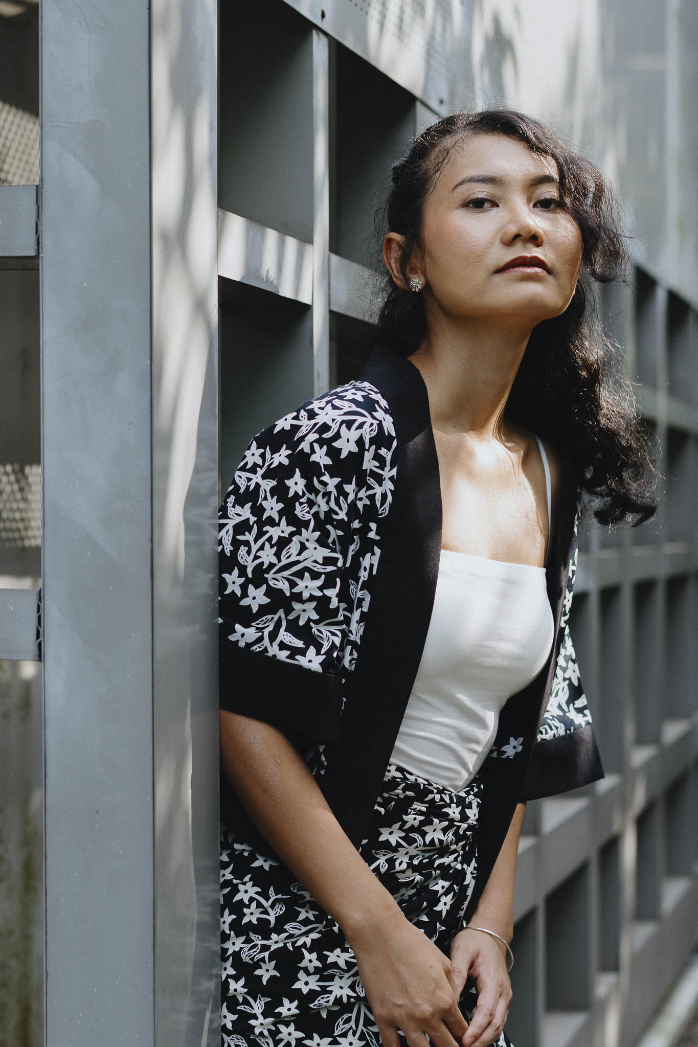 Batik Crop Jacket | Jasmin Ebony