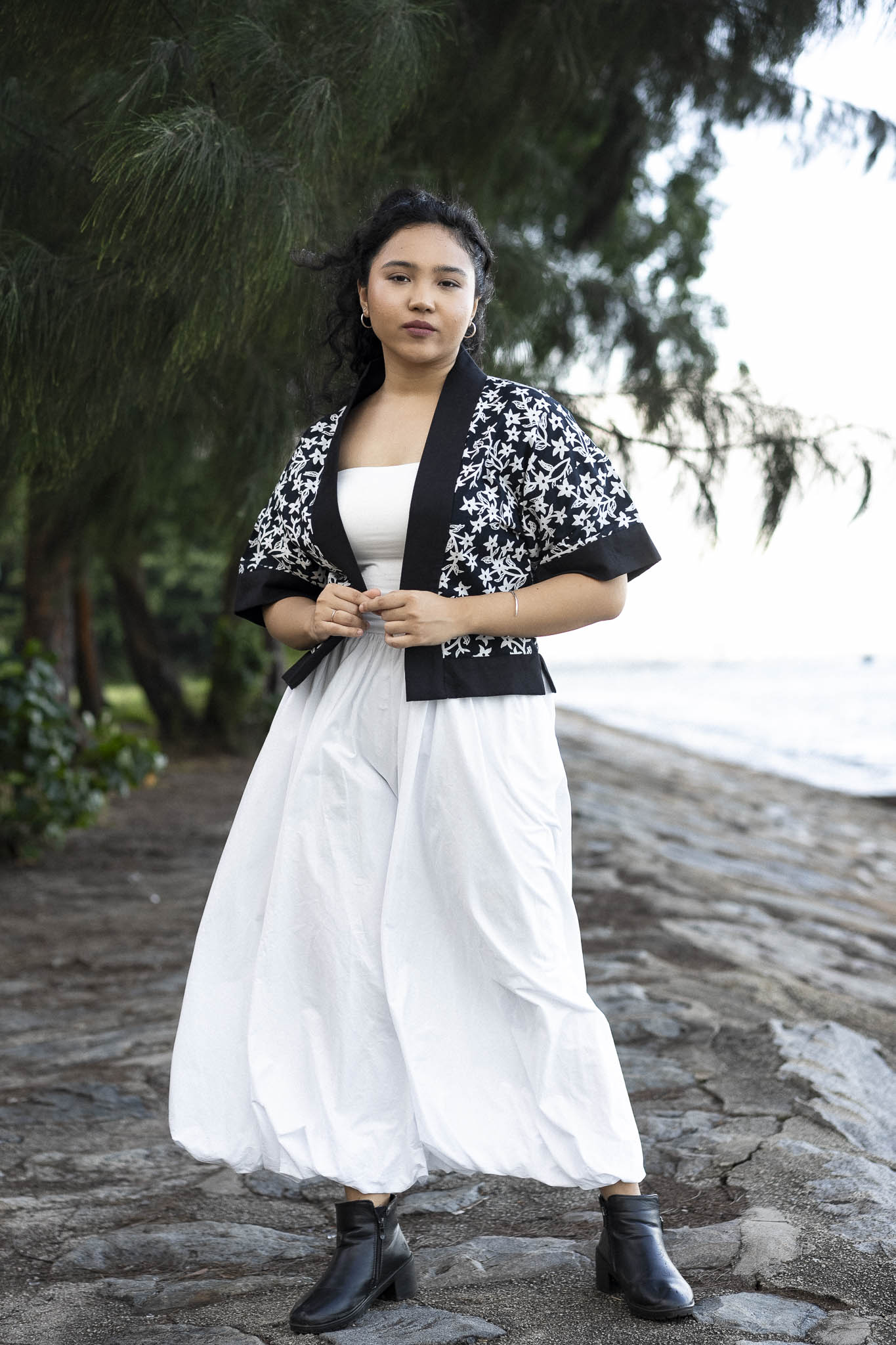 Batik Crop Jacket | Jasmin Ebony