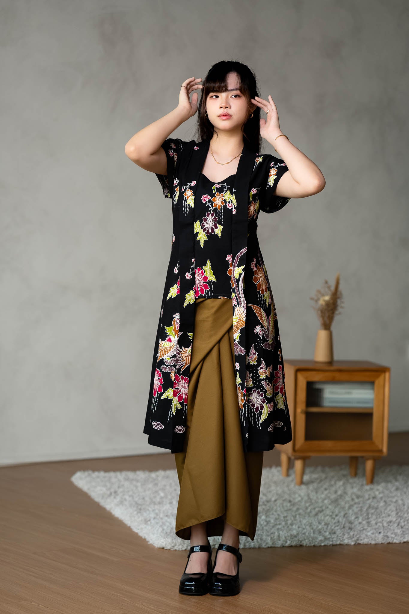 Batik Kebaya Marsita | Merak Ebony