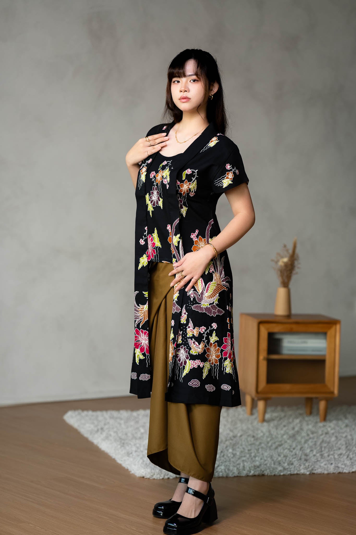 Batik Kebaya Marsita | Merak Ebony