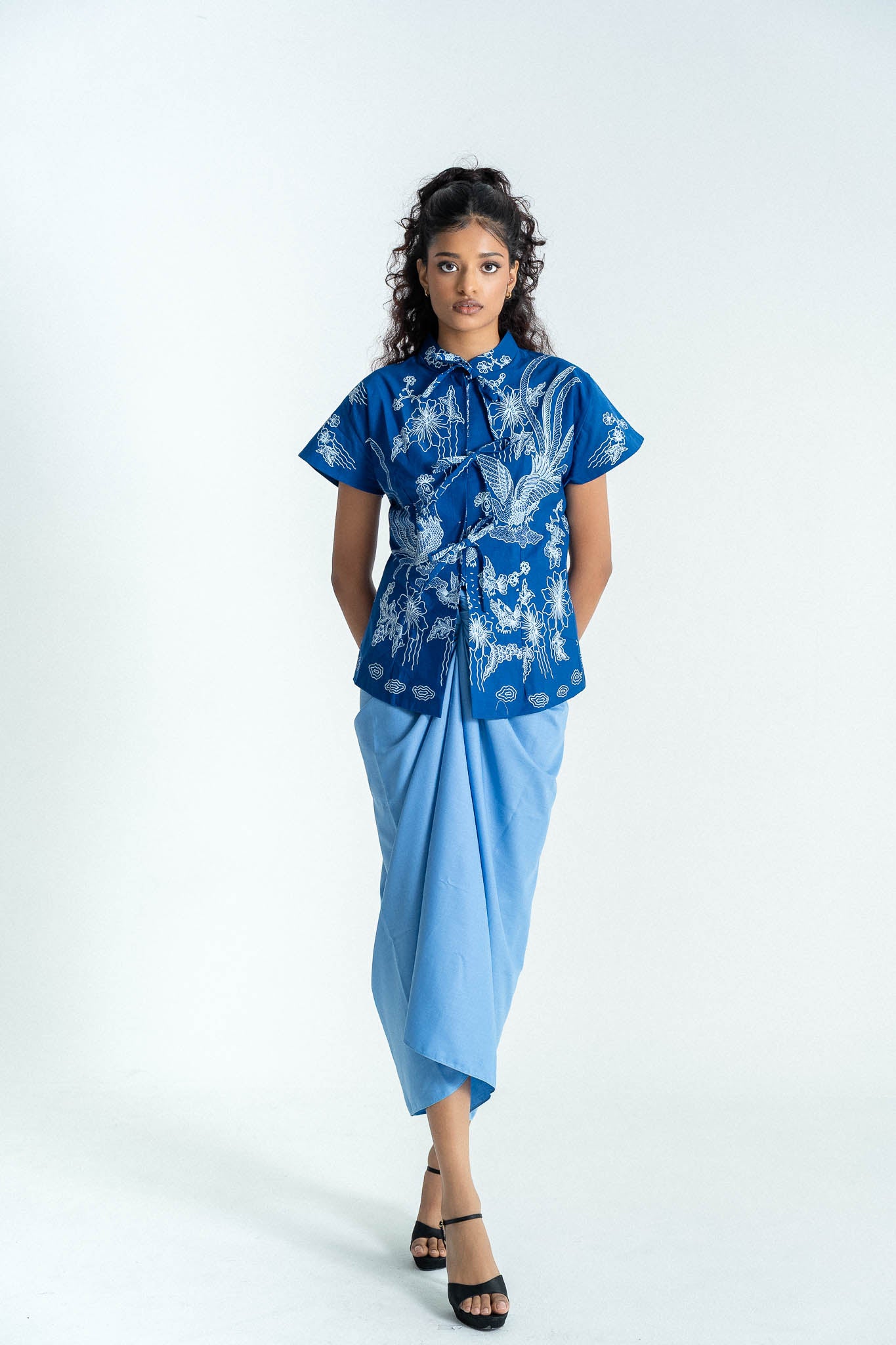 Batik Kebaya Sofea | Merak Indigo