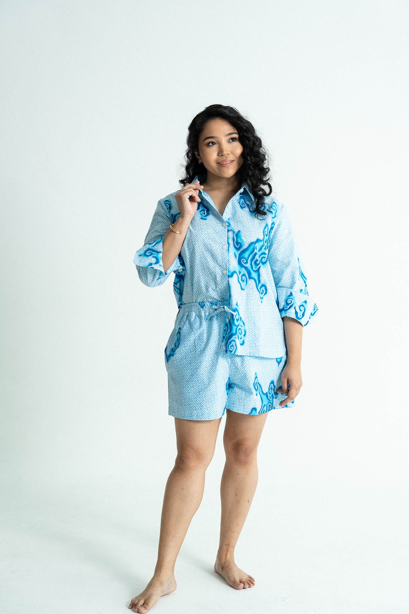 Batik Studio Shorts | Tumbuh Porcelain