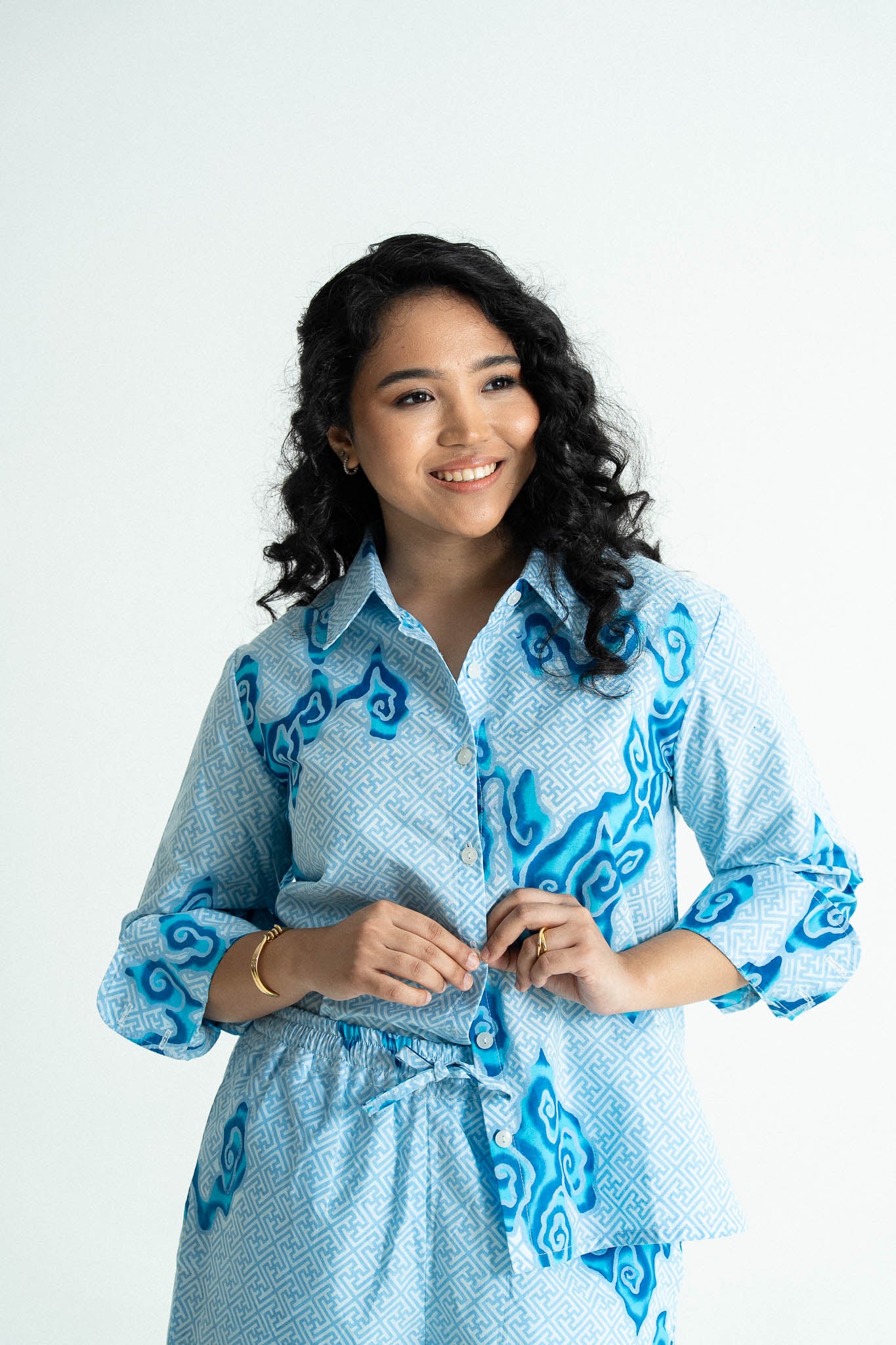 Batik Studio Shirt | Tumbuh Porcelain