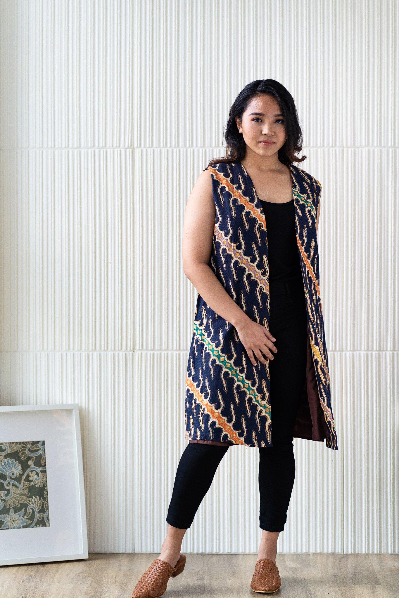 Batik Long Line Vest | Satria