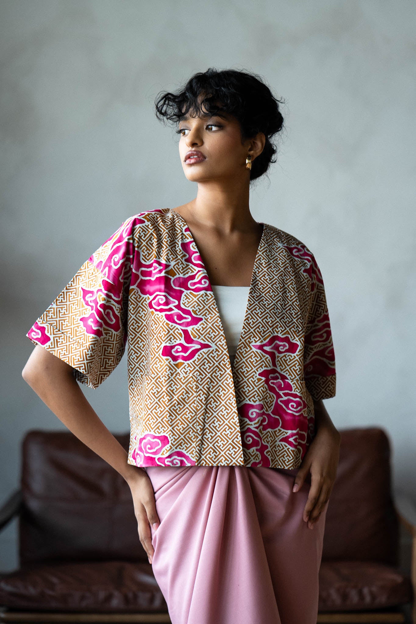 Batik Crop Jacket | Tumbuh Pink