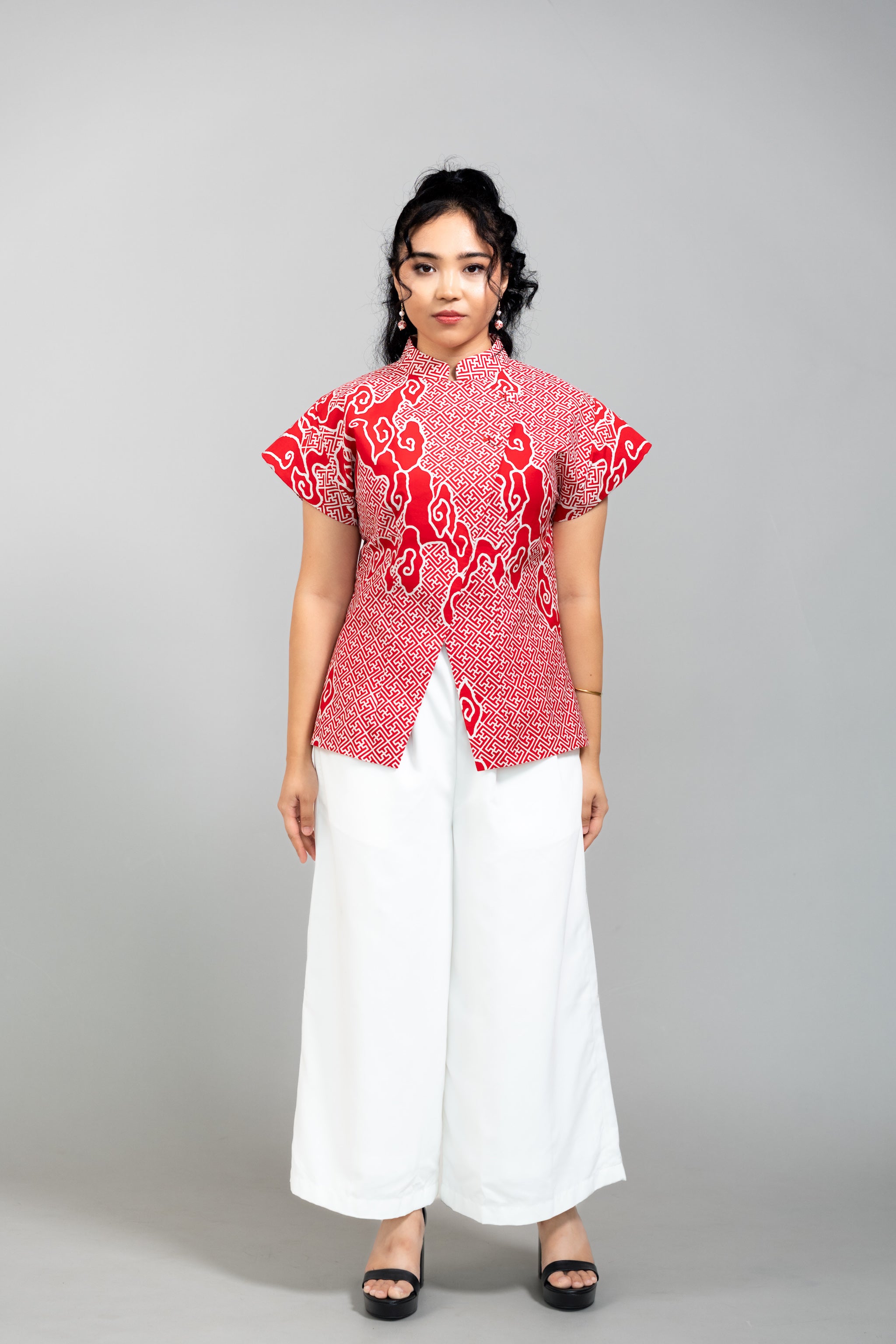 Batik Kebaya Temasek | Tumbuh Saga Seed