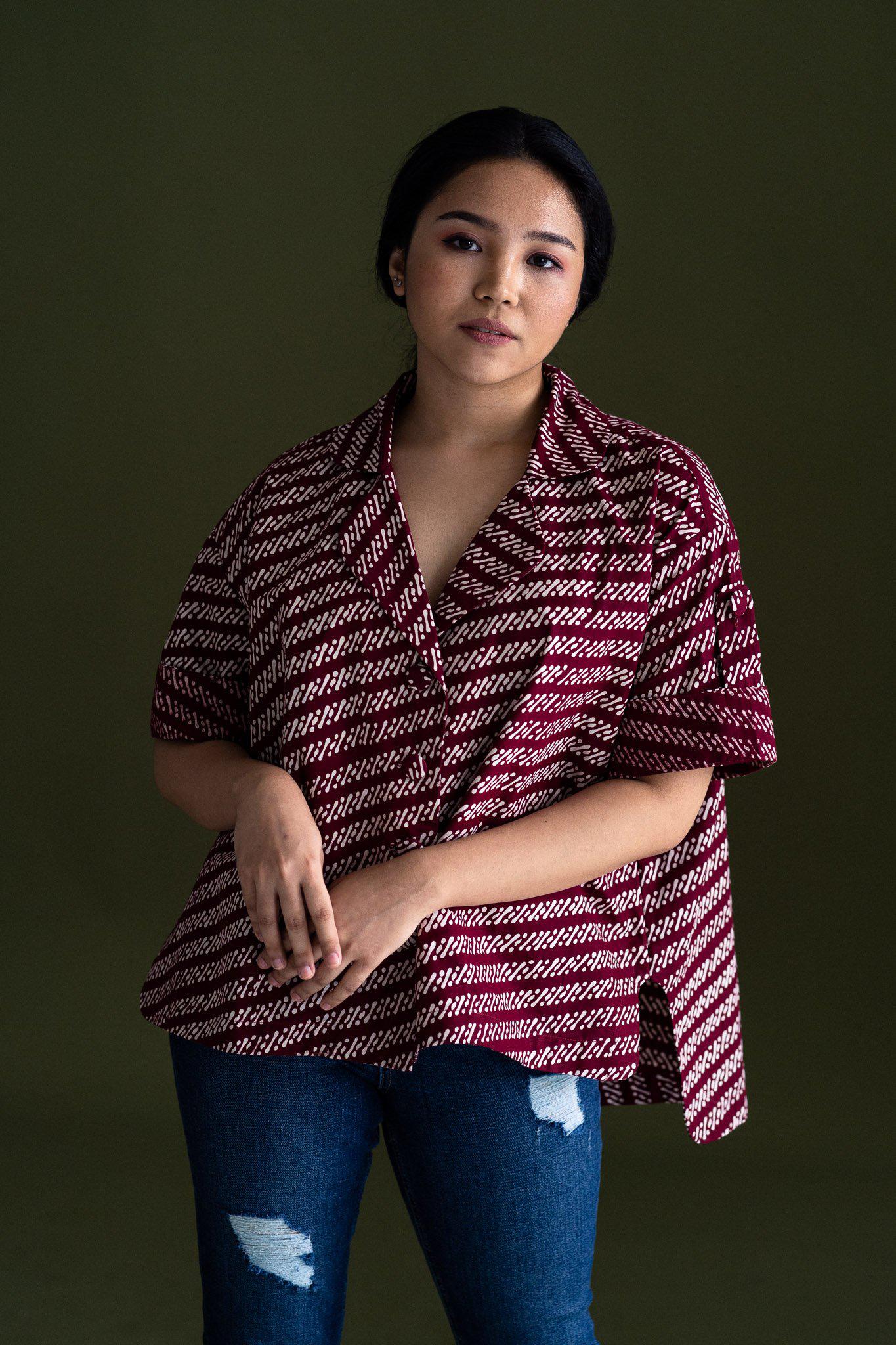 Batik Cocoon Shirt | Burgundy Parang