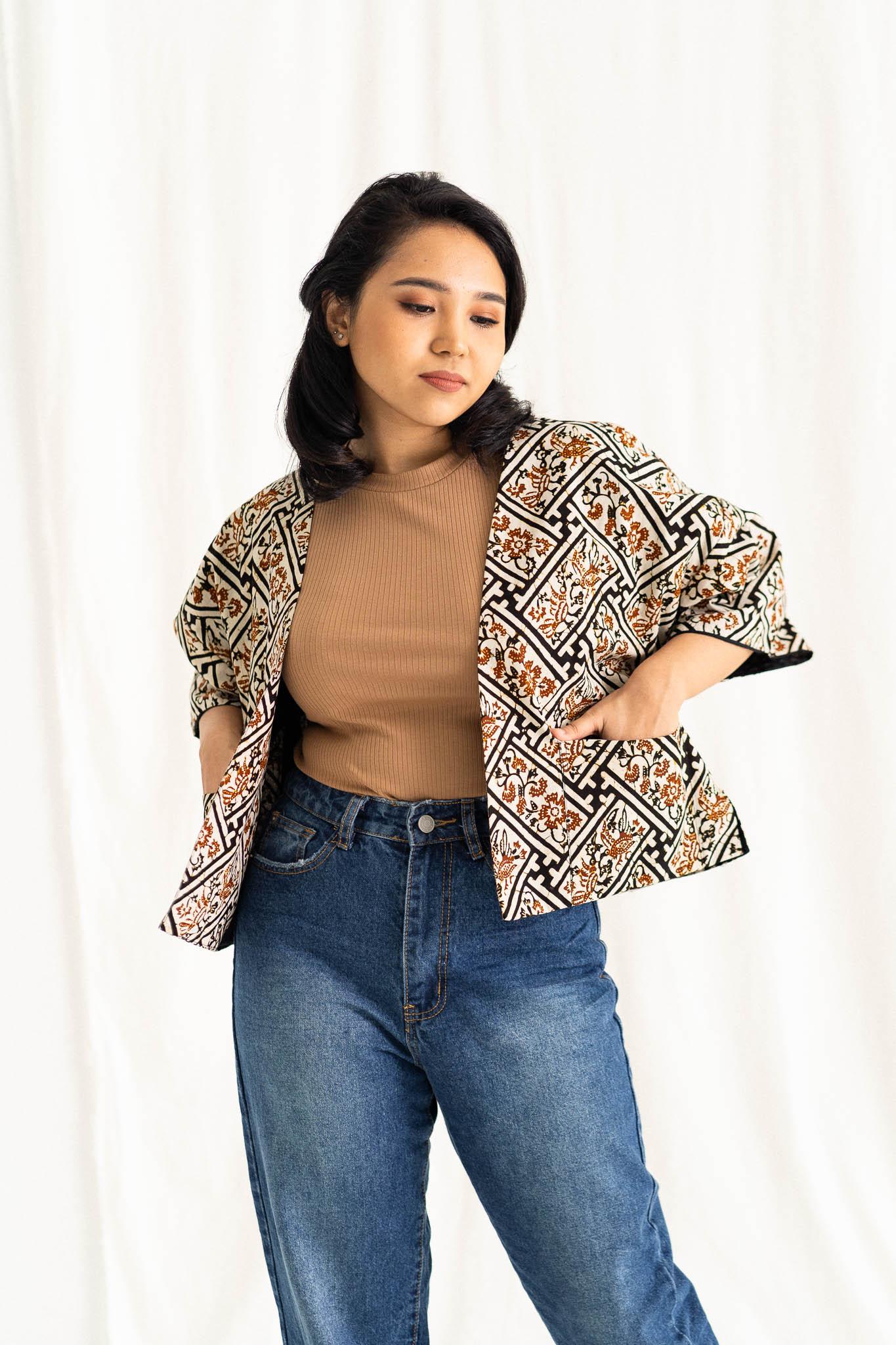 Batik Crop Jacket | Bata